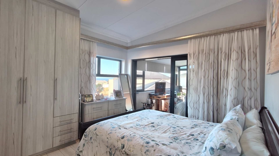 3 Bedroom Property for Sale in Hartenbos Heuwels Western Cape